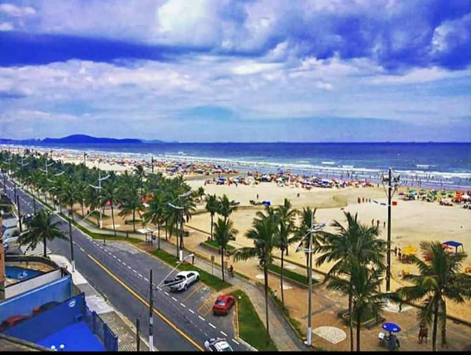 Kitao Pe Na Areia Na Vila Mirim - Praia Grande/Sp Exterior photo
